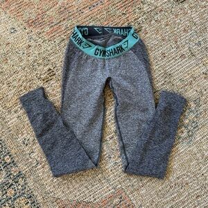Gymshark women’s flex full length legging grey heather size small. Like new!